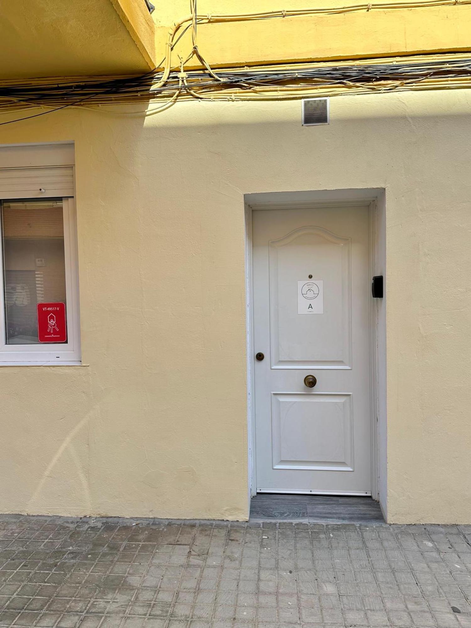 Apartamentos Navio Valencia Exterior foto