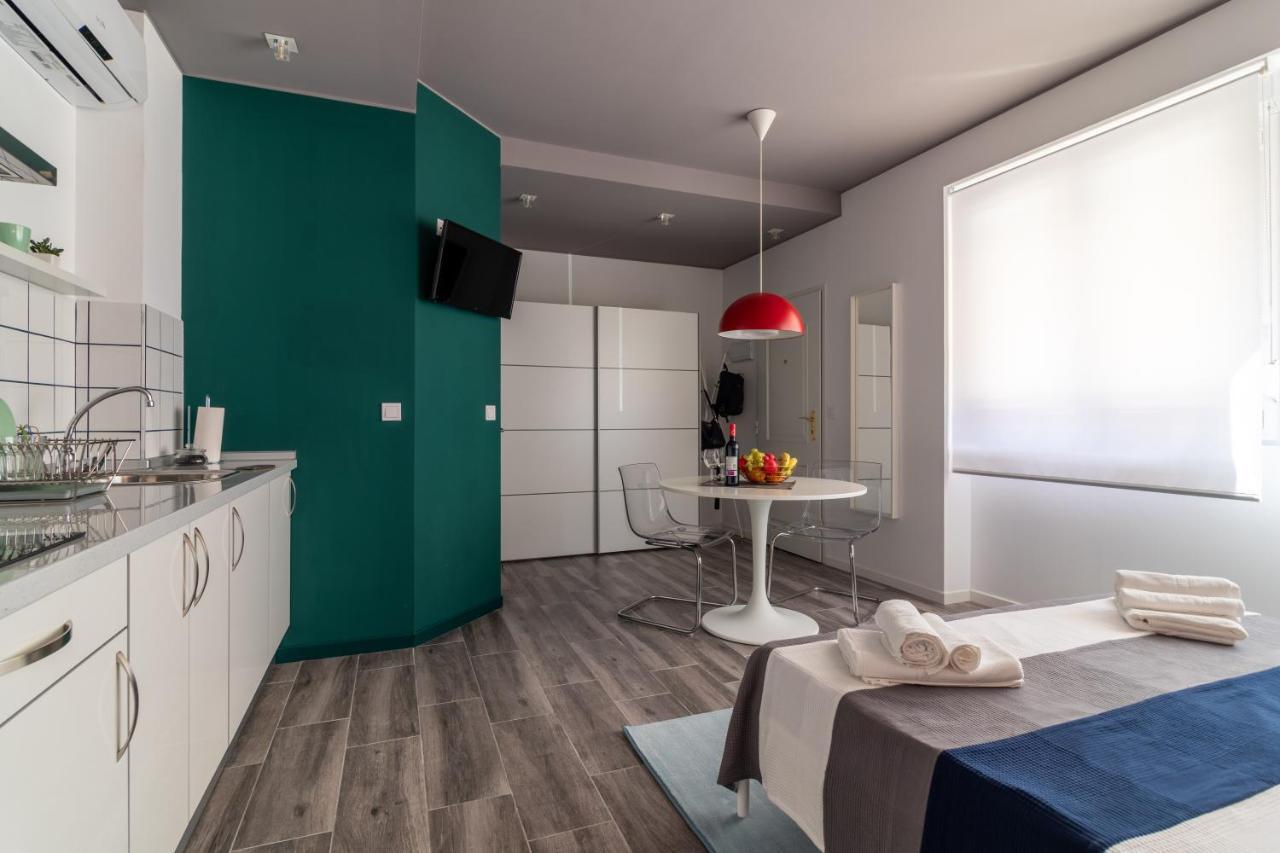 Apartamentos Navio Valencia Exterior foto